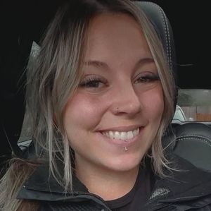 Meet your Posher, Lindsey